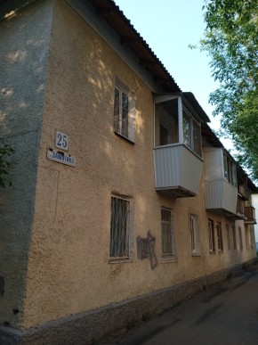 пер. Замятина,25 в Сысерти - sysert.yutvil.ru пер. Замятина,25 в Сысерти - sysert.yutvil.ru